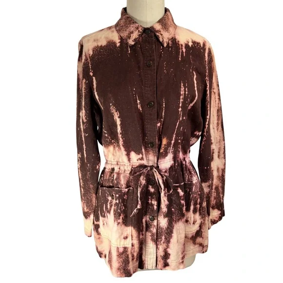 Custom Upcycled Linen Button-Up Shirt with Drawstring Waist and Front Pockets - Picture 2 of 11